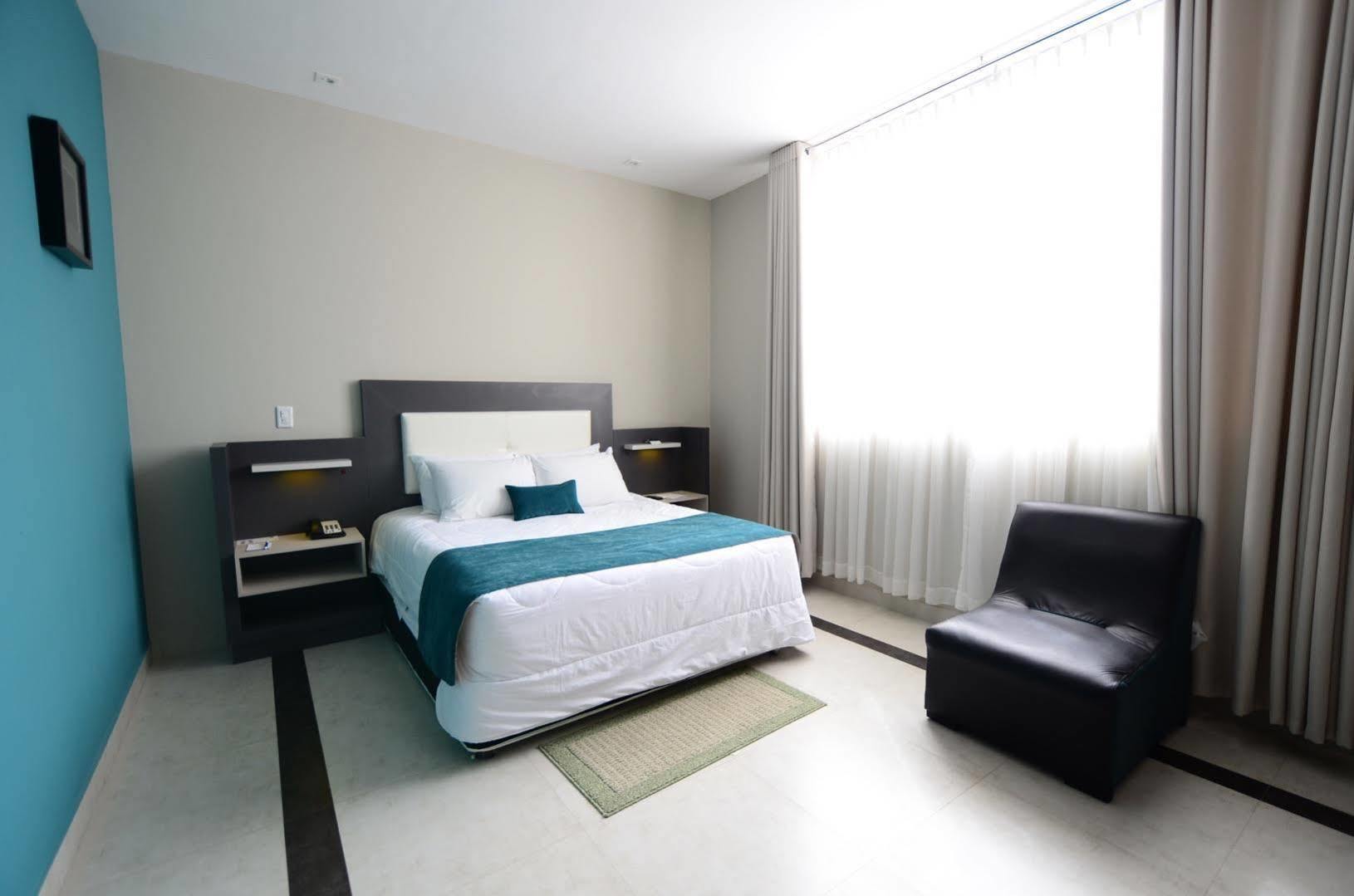 Hotel Camino Plaza à Cochabamba Extérieur photo